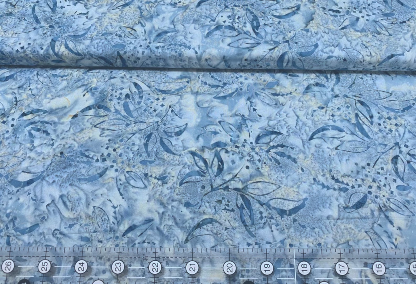 Edyta Sitar Bakers Dozen "Batik" Fabric Baby-Blue Lilacs Ab-8501-T1 ; 100% Cotton
