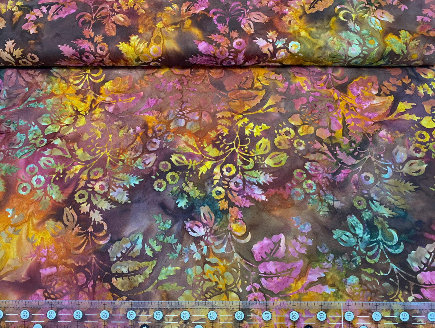 Edyta Sitar BATIK Splash of Color Fabric Ab-8594-N Laundry Basket Quilt 100% Cotton